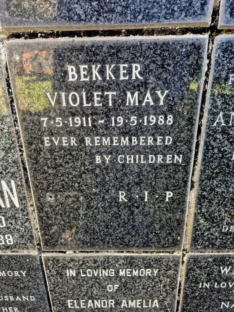 BEKKER Violet May 1911-1988