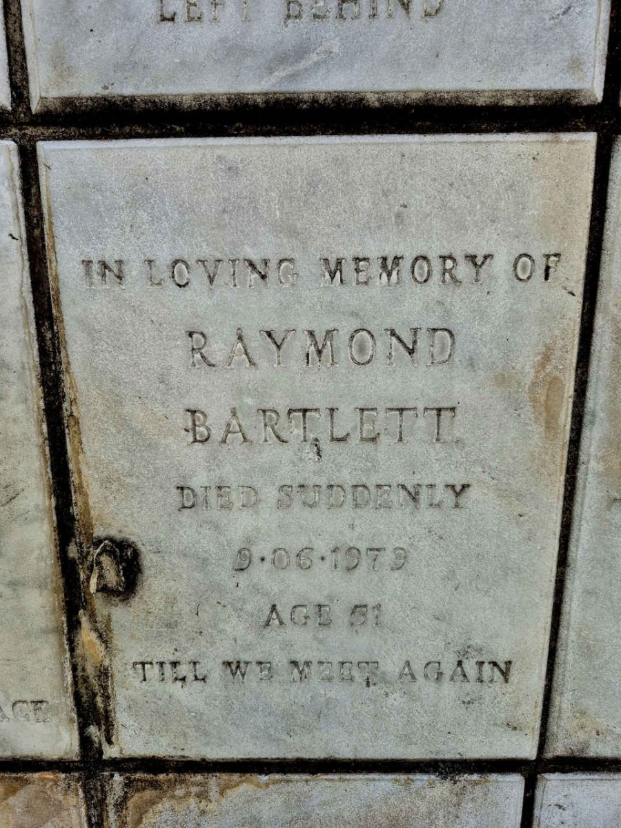 BARTLETT Raymond -1979