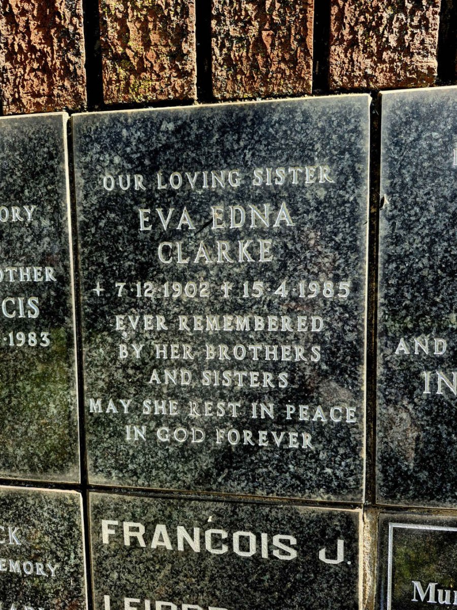 CLARKE Eva Edna 1902-1985