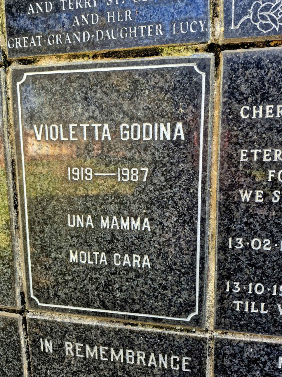GODINA Violetta 1919-1987