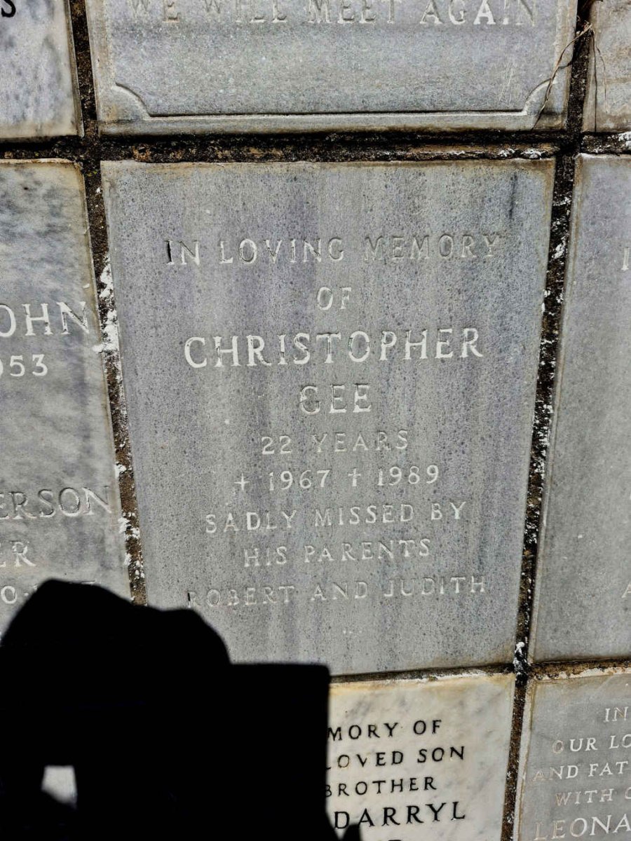 GEE Christopher 1967-1989
