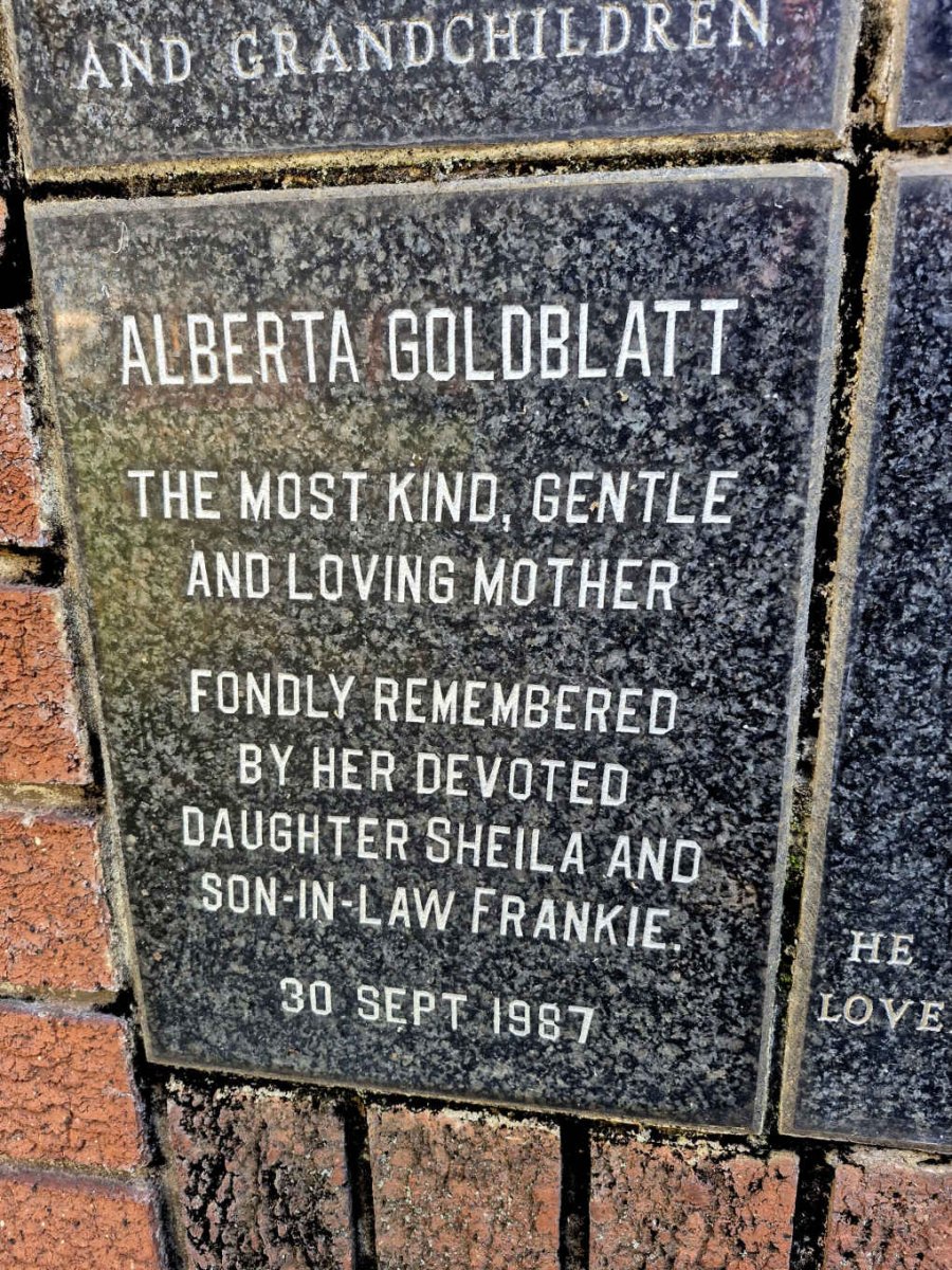 GOLDBLATT Alberta -1987