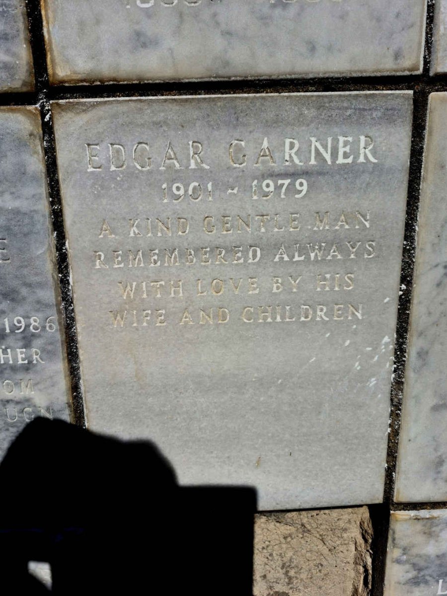 GARNER Edgar 1901-1979