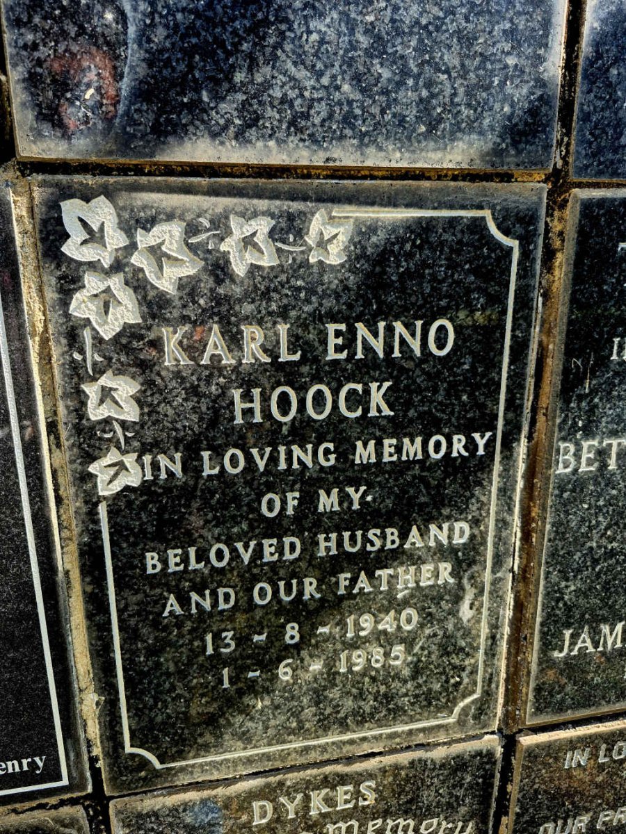HOOCK Karl Enno 1940-1985