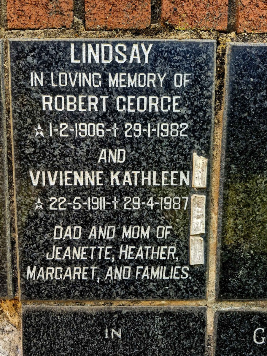 LINDSAY Robert George 1906-1982 & Vivienne Kathleen 1911-1987