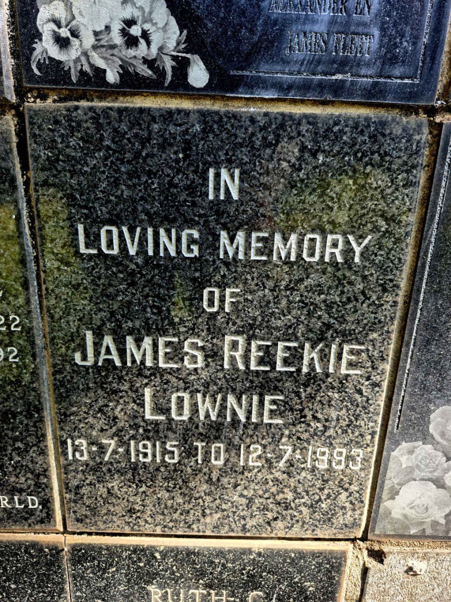LOWNIE James Reekie 1915-1993