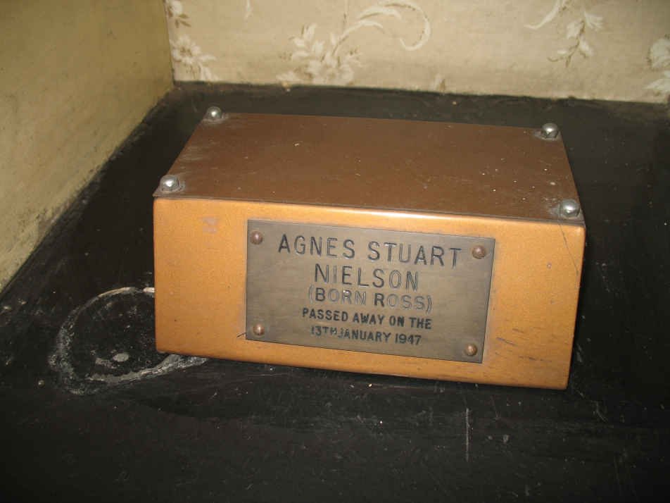 NIELSON Agnes Stuart nee ROSS -1947