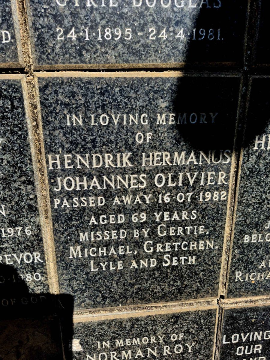 OLIVIER Hendrik Hermanus Johannes -1982