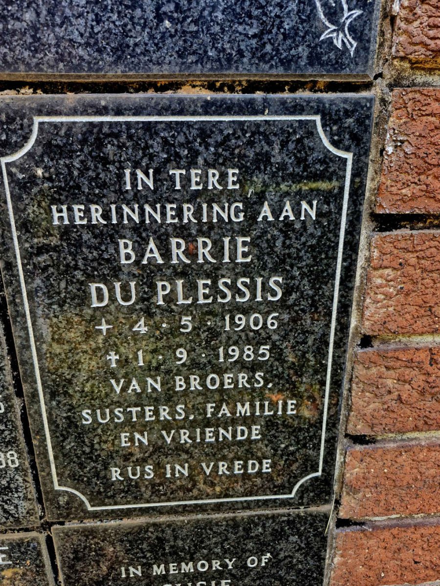 PLESSIS Barrie, du 1906-1985