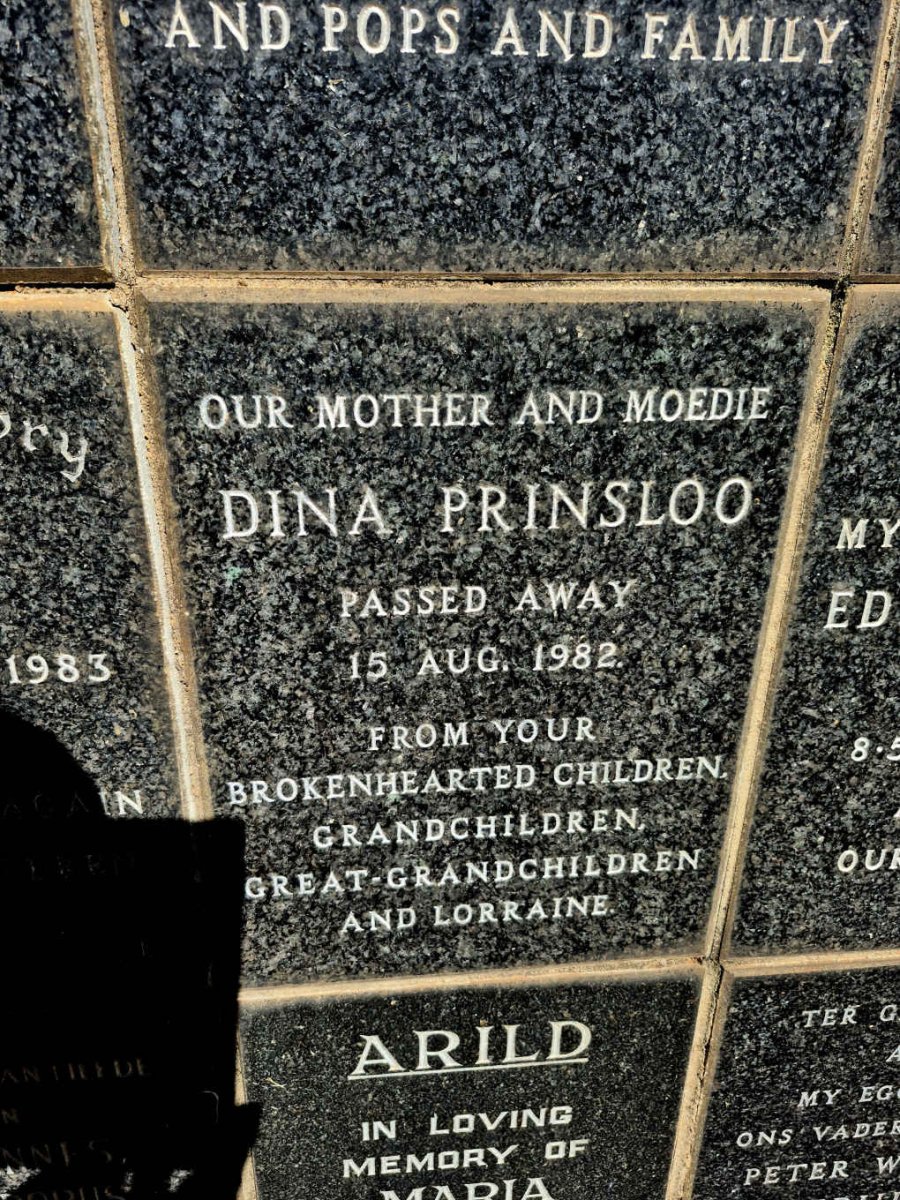 PRINSLOO Dina -1982