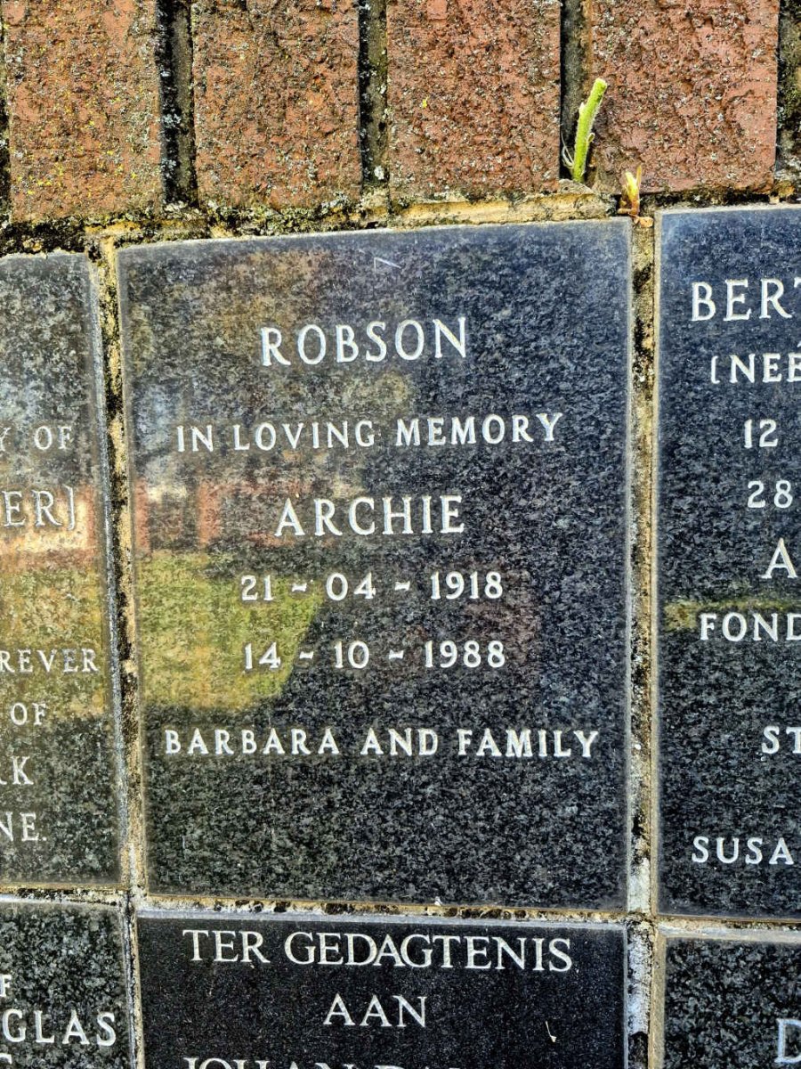 ROBSON Archie 1918-1988