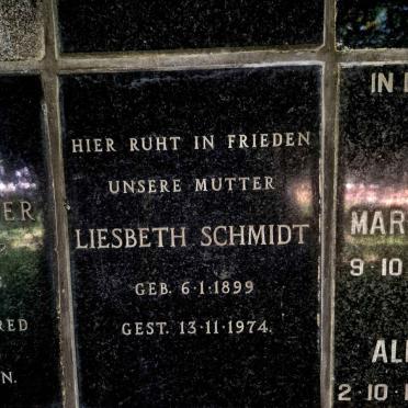 SCHMIDT Liesbeth 1899-1974