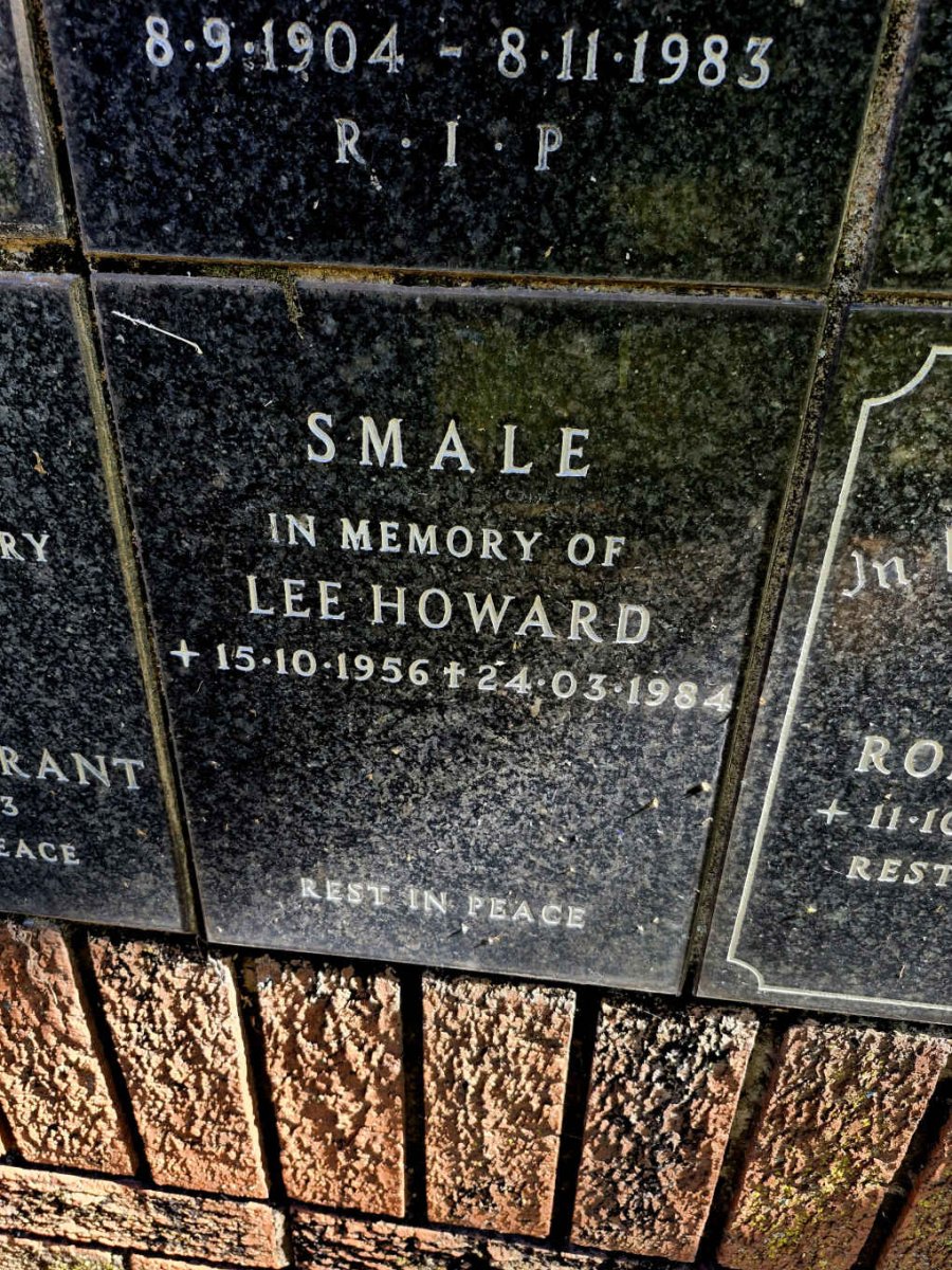 SMALE Lee Howard 1956-1984