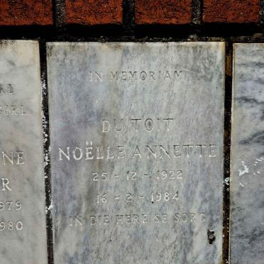 TOIT Noelle Annette, du 1922-1984