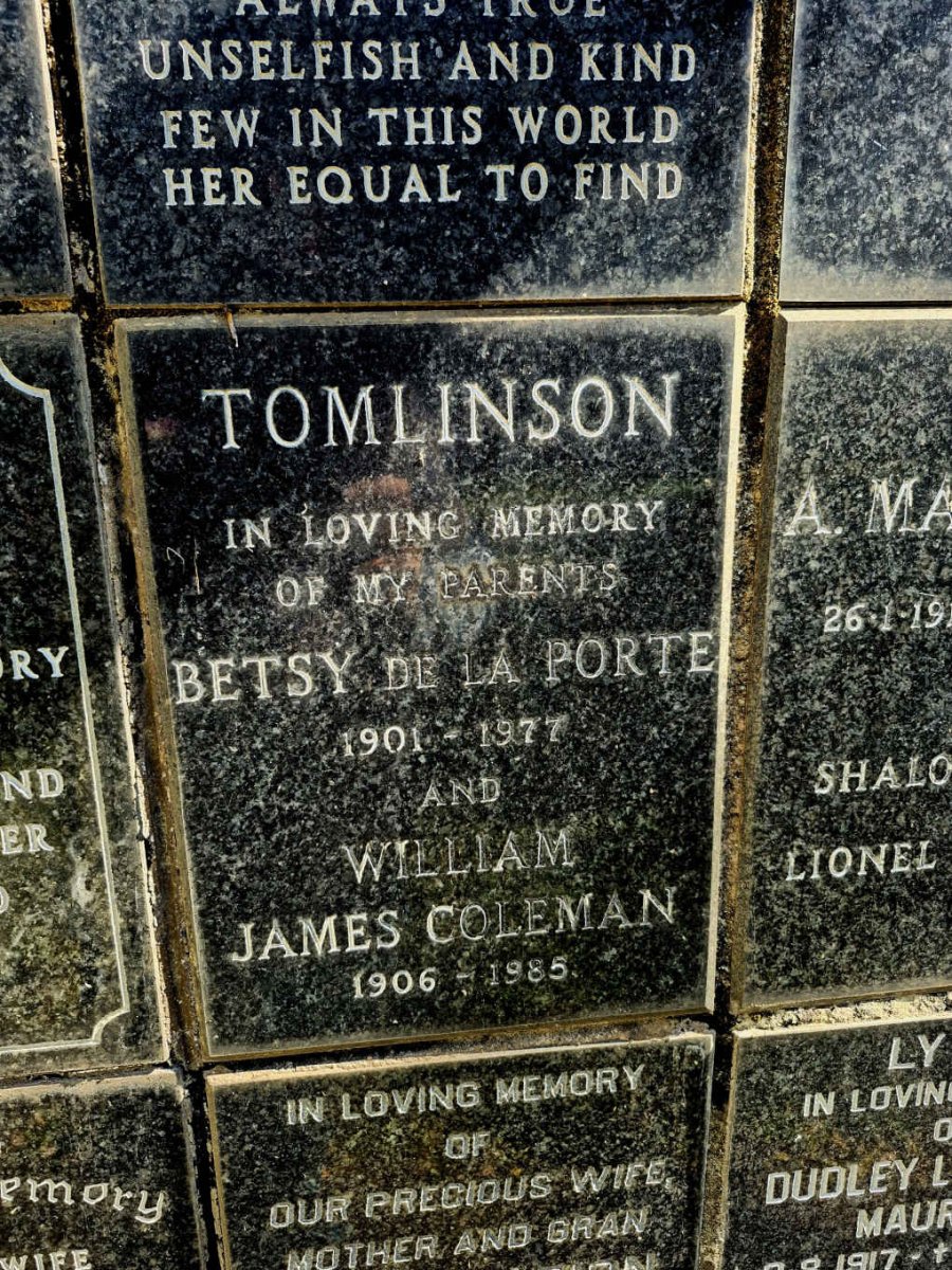 TOMLINSON William James Coleman 1906-1985 & Betsy de la Porte 1901-1977