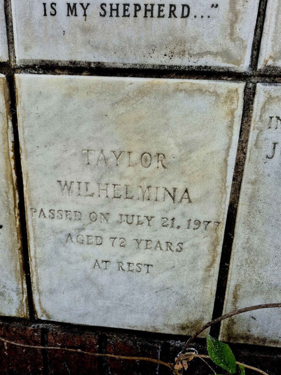 TAYLOR Wilhelmina -1977