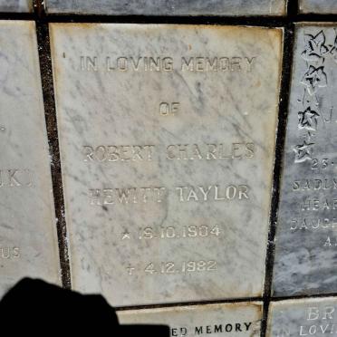 TAYLOR Robert Charles Hewitt 1904-1982