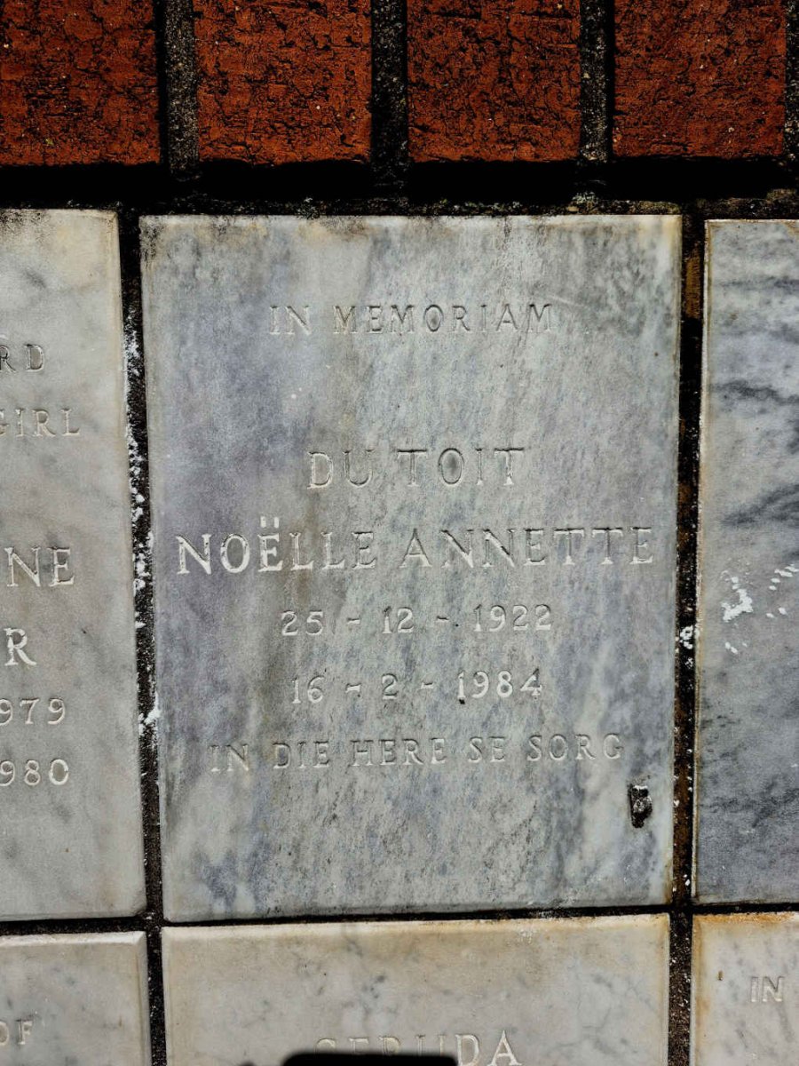 TOIT Noelle Annette, du 1922-1984