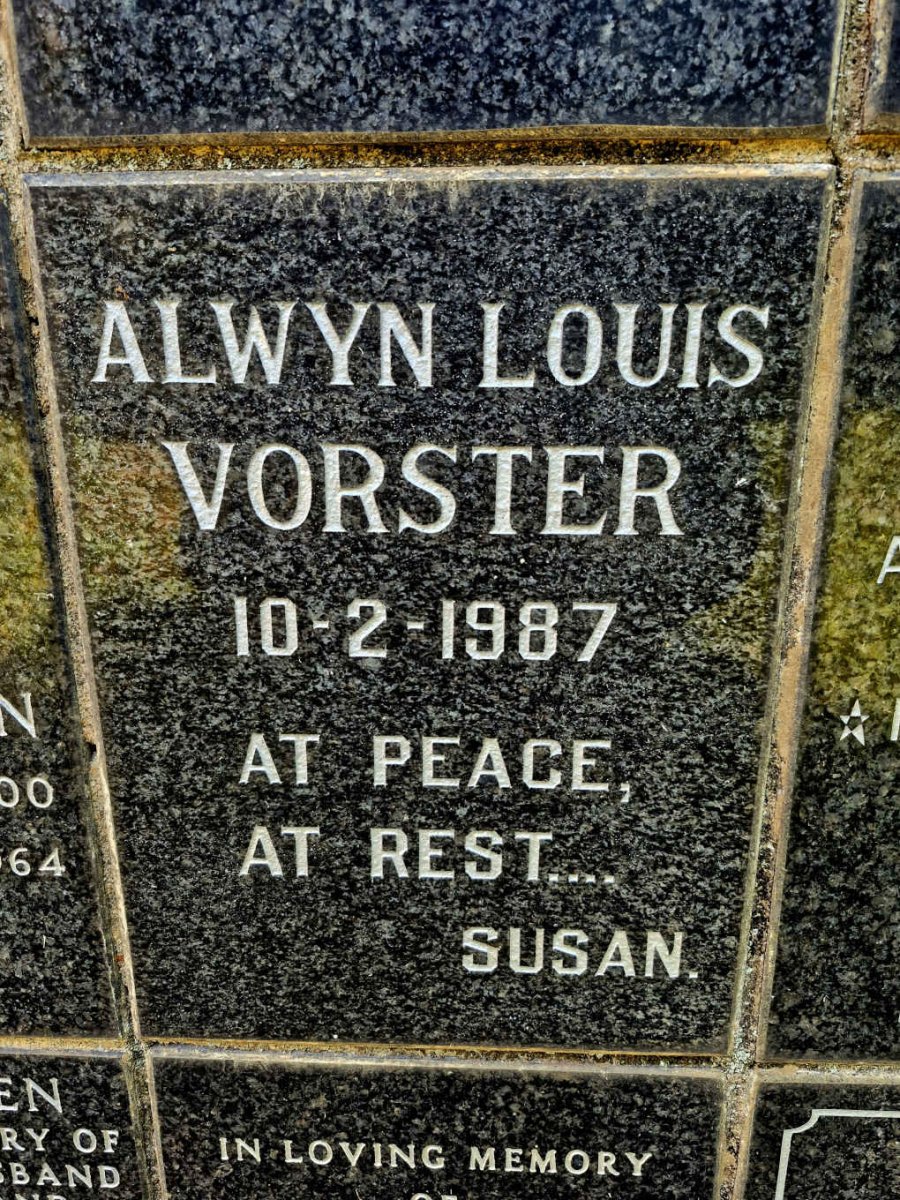 VORSTER Alwyn Louis -1987