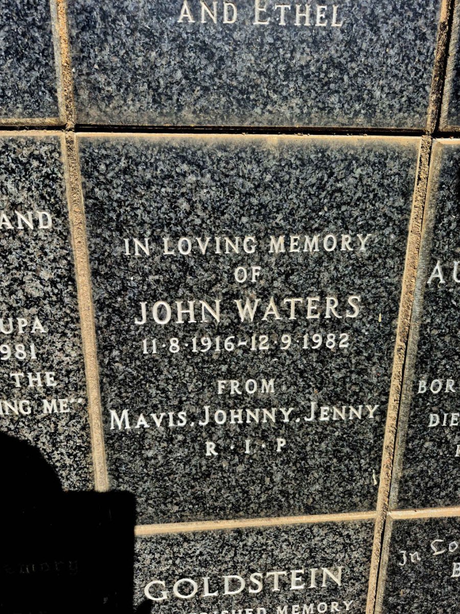 WATERS John 1916-1982