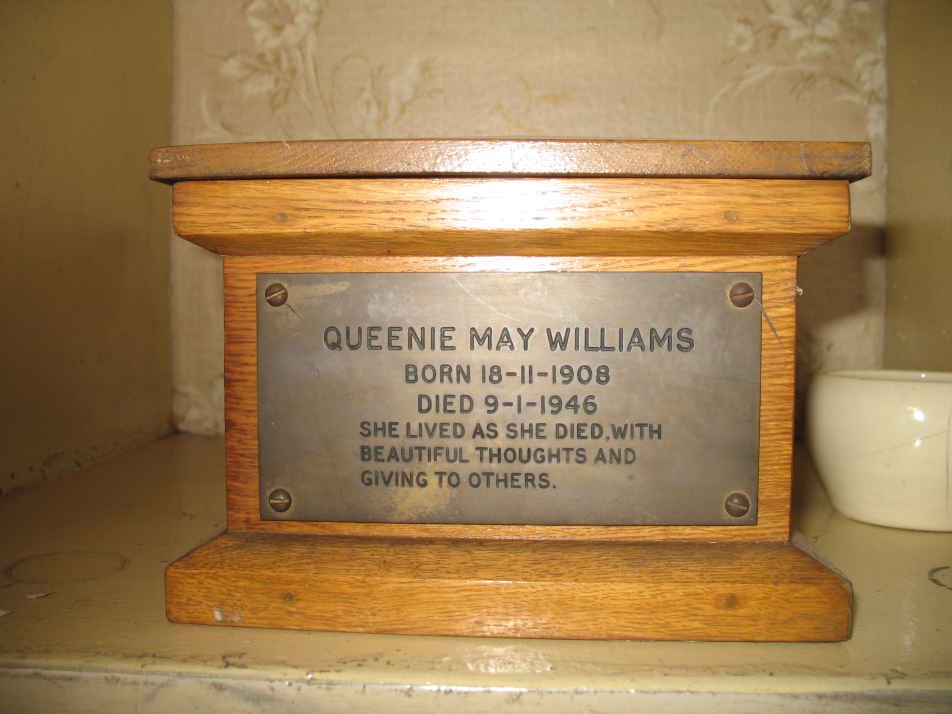 WILLIAMS Queenie May 1908-1946