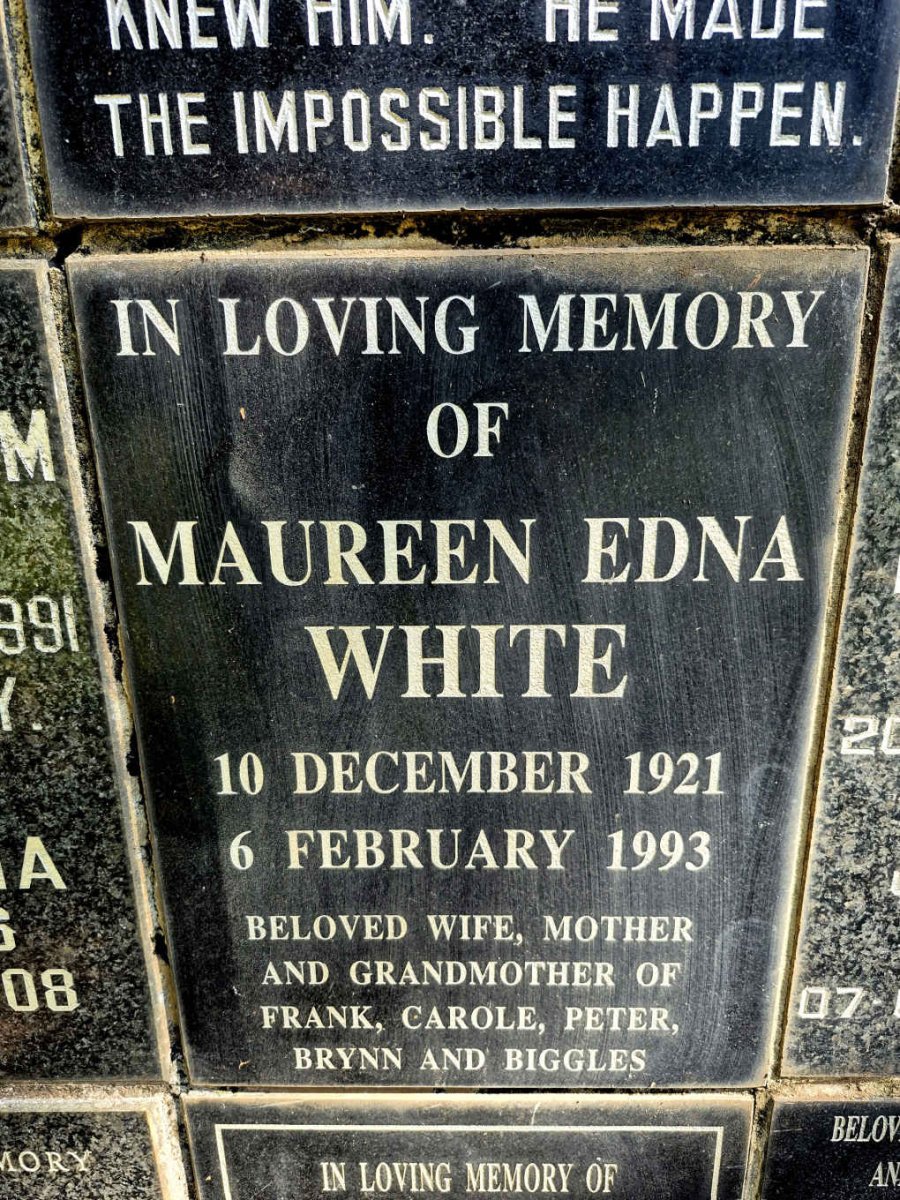 WHITE Maureen Edna 1921-1993
