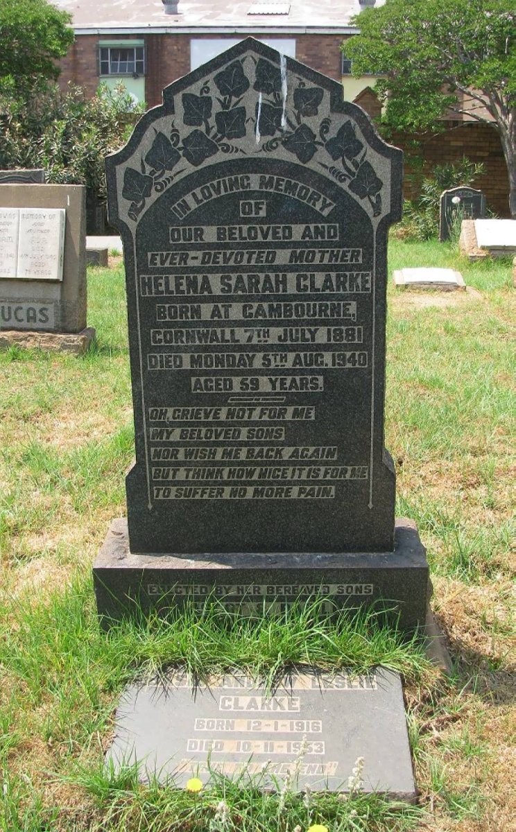 CLARKE Helena Sarah 1881-1940 :: CLARKE ? Leslie 1916-1953