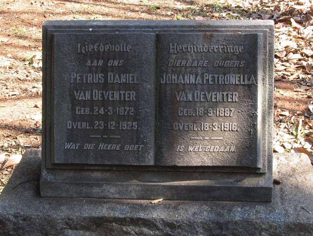 DEVENTER Petrus Daniel, van 1872-1925 &amp; Johanna Petronella 1887-1916