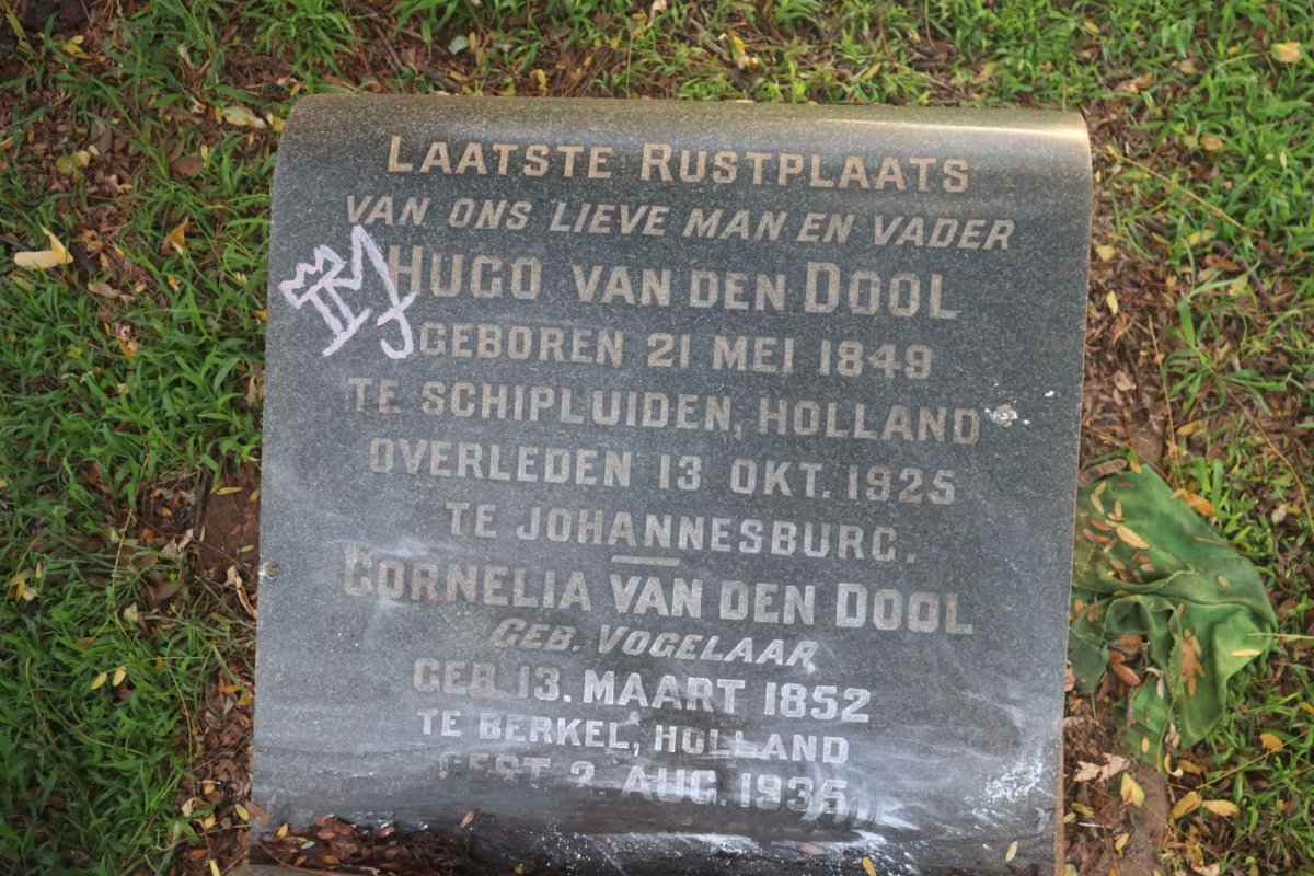 DOOL Hugo, van den 1849-1925 &amp; Cornelia VOGELAAR 1852-1935