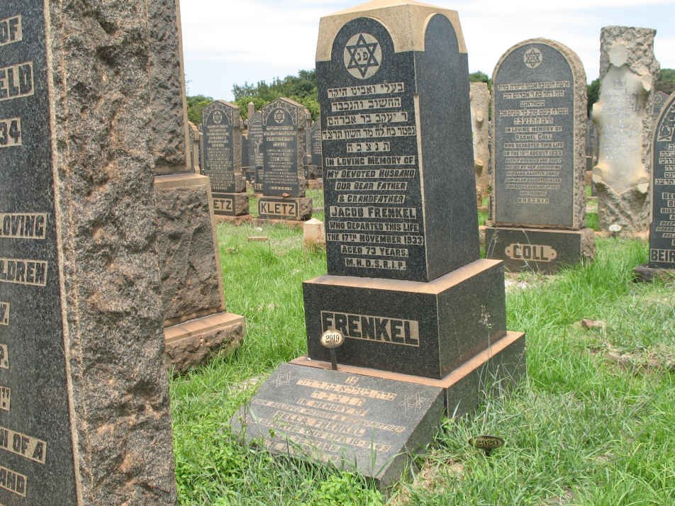 FRENKEL Jacob -1933 &amp; Bella