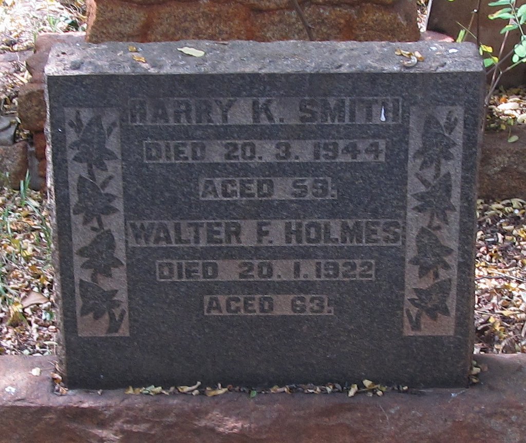HOLMES Walter F. -1922 :: HOLMES Harry K. -1944