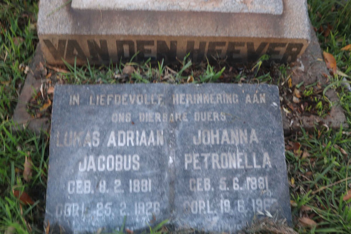 HEEVER Lukas Adriaan Jacobus, van den 1881-1926 &amp; Johanna Petronella 1881-1962