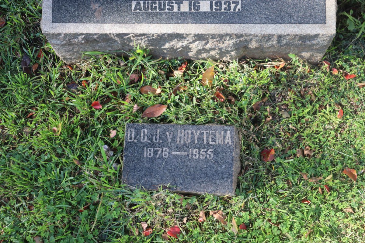 HOYTEMA D.G.J., van 1877-1955