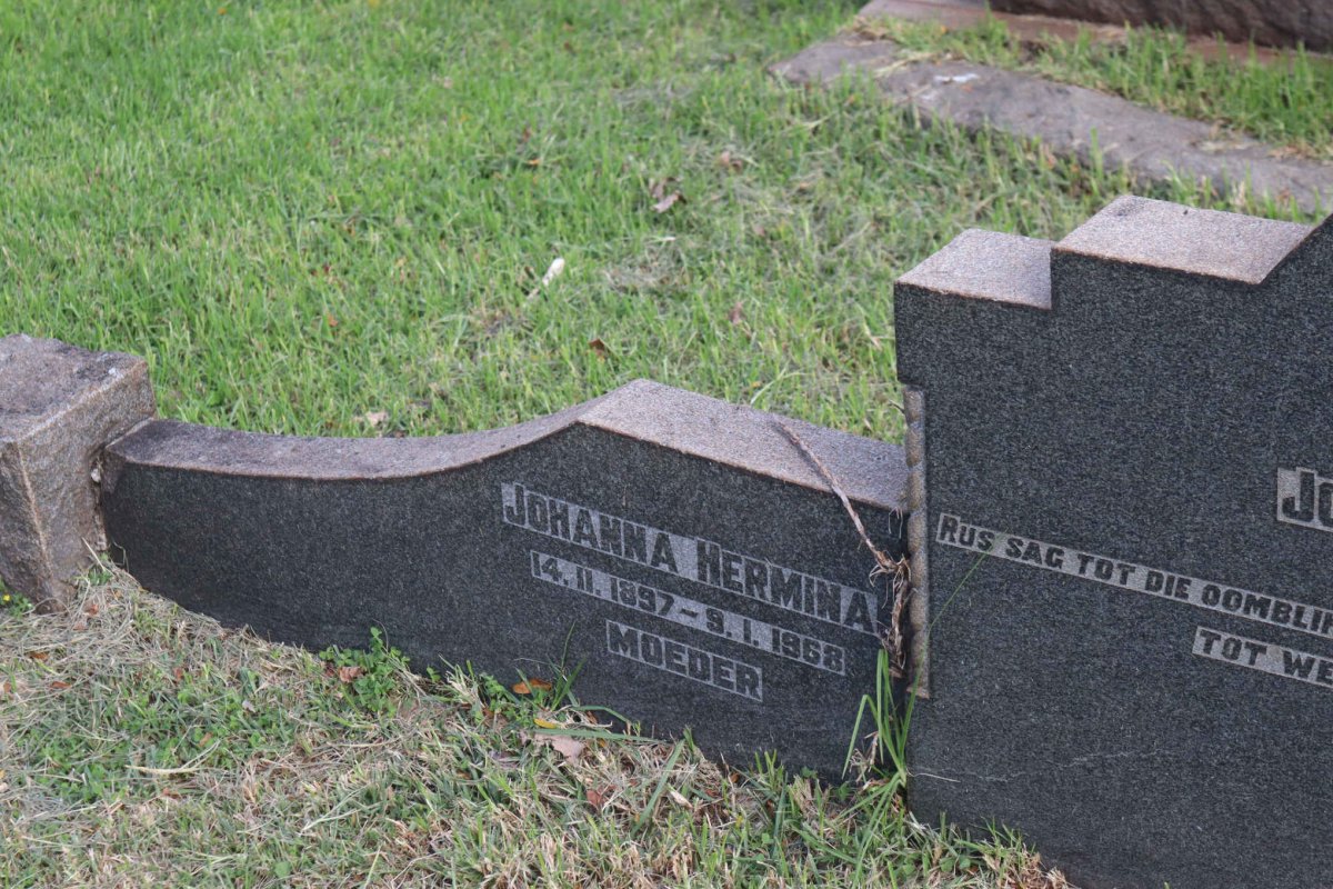 KRUGER Johannes Francois 1892-1936  &amp; Johanna Hermina 1897-1968 :: KRUGER Hendrina Fransina 1917-1989