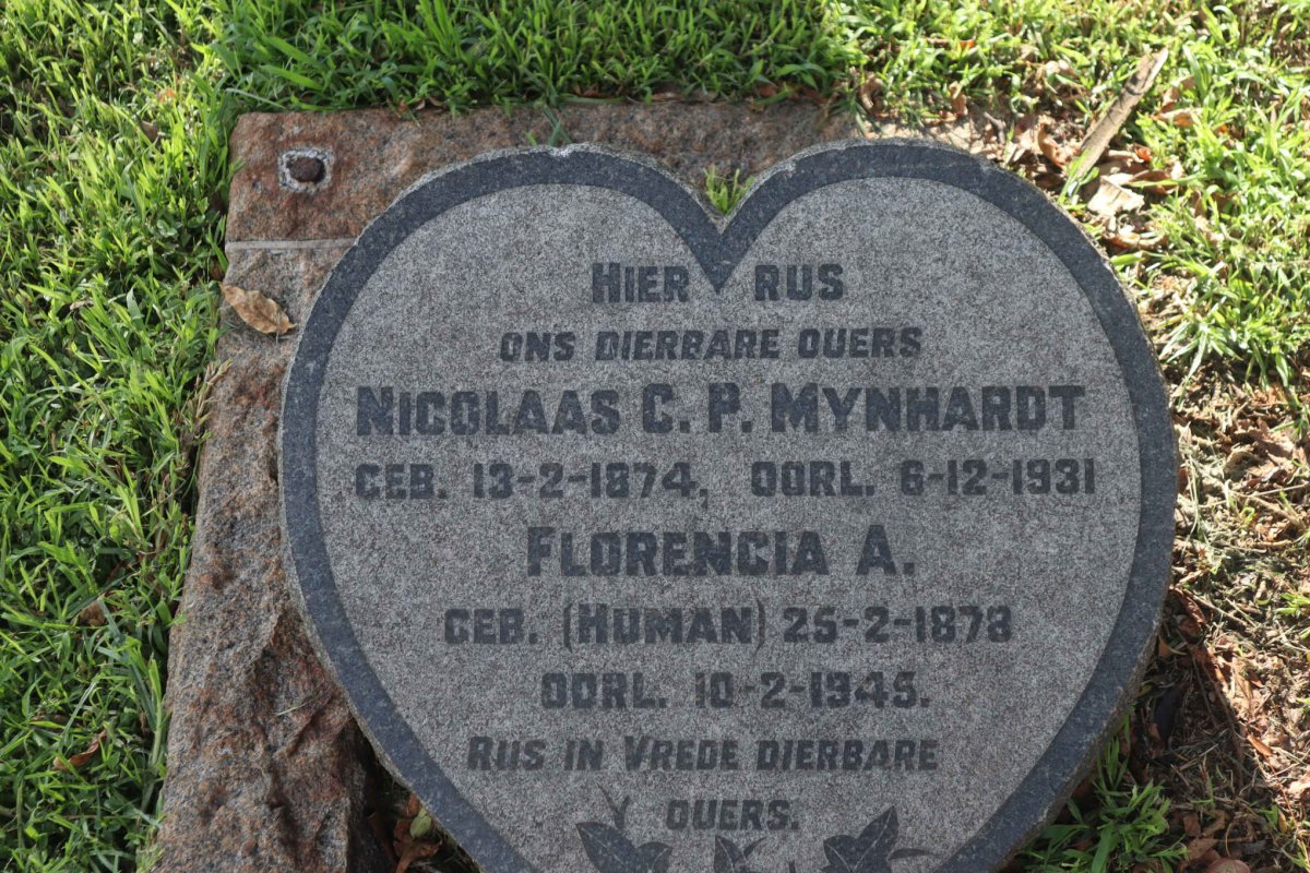 MYNHARDT Nicolaas C.P. 1874-1931 &amp; Florencia A. HUMAN 1878-1945