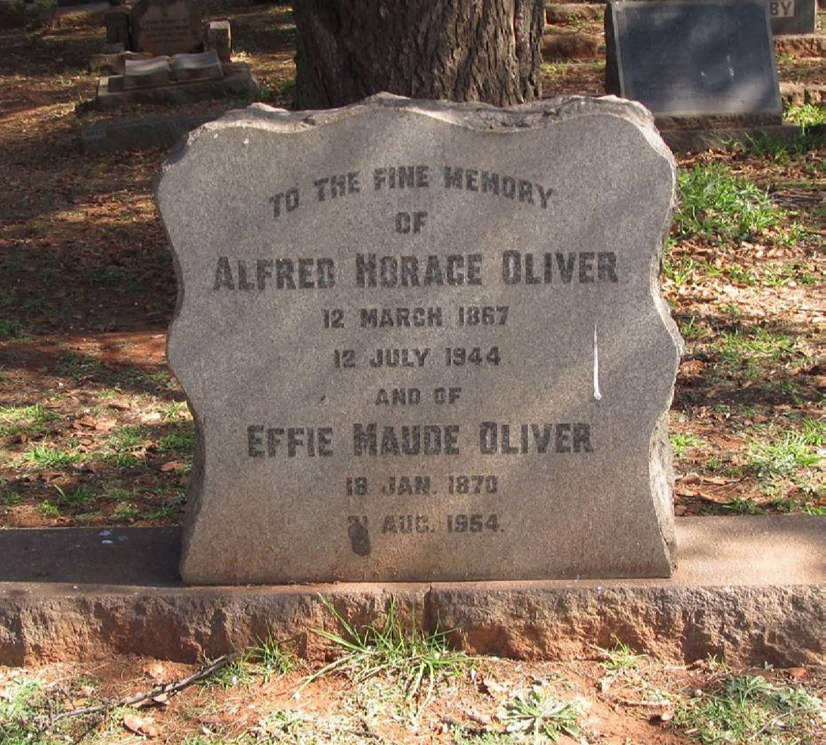 OLIVER Alfred Horace 1867-1944 &amp; Effie Maude 1870-1954