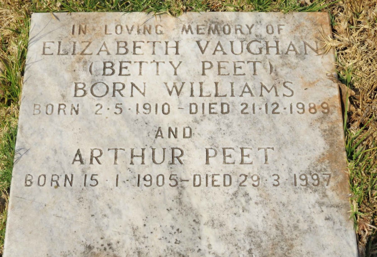 PEET Arthur 1905-1997 &amp; Elizabeth Vaughan WILLIAMS 1910-1989