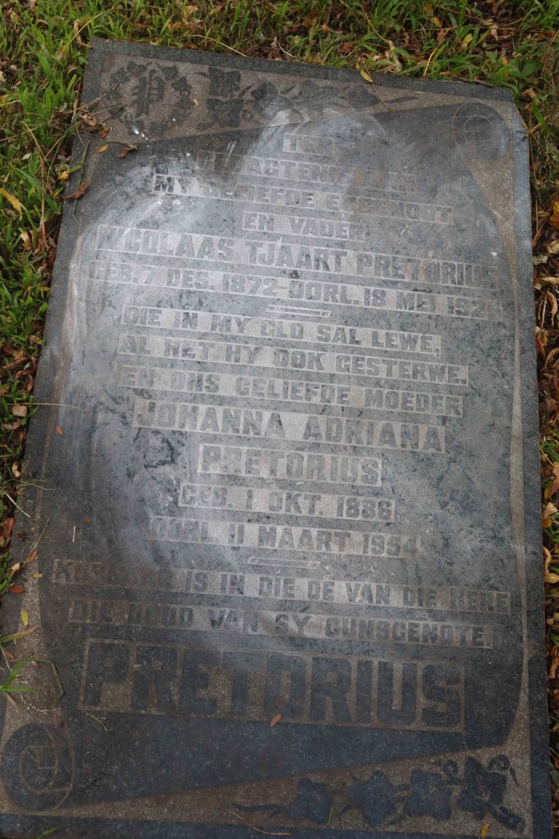 PRETORIUS Nicolaas Tjaart 1872-1925 &amp; Johanna Adriana 1886-1954