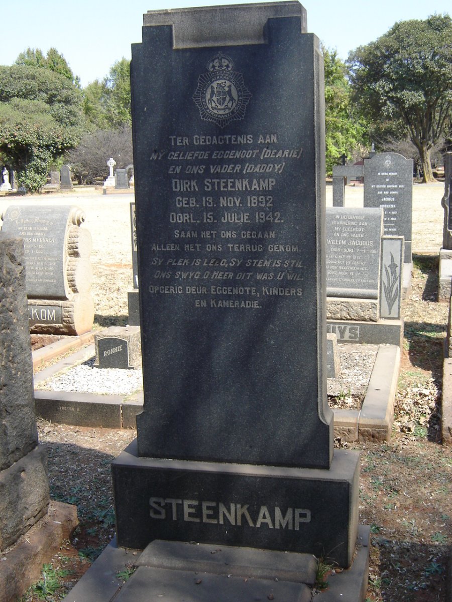 STEENKAMP Dirk 1892-1942