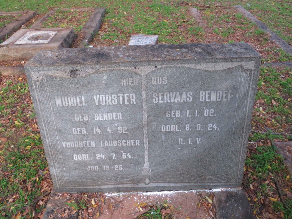 VORSTER Muriel voorheen LAUBSCHER nee BENDER 1892-1954 :: BENDER Servaas 1902-1924