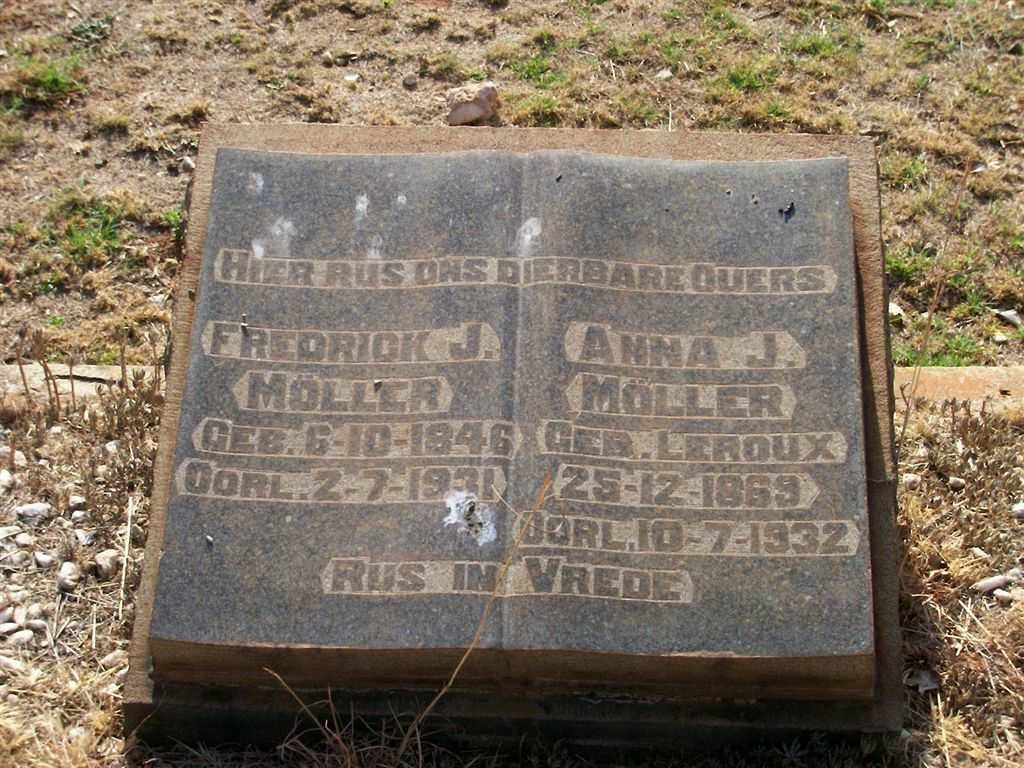 MöLLER Frederick J. 1846-1931 &amp; Anna J. LE ROUX 1869-1932