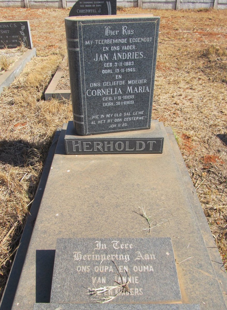 HERHOLDT Jan Andries 1883-1965 &amp; Cornelia Maria 1888-1969