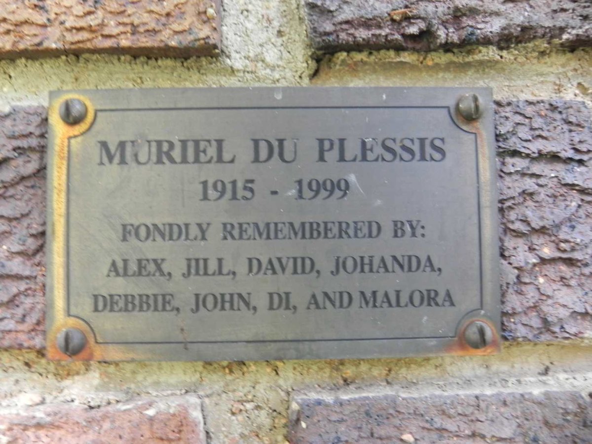 PLESSIS Muriel, du 1915-1999