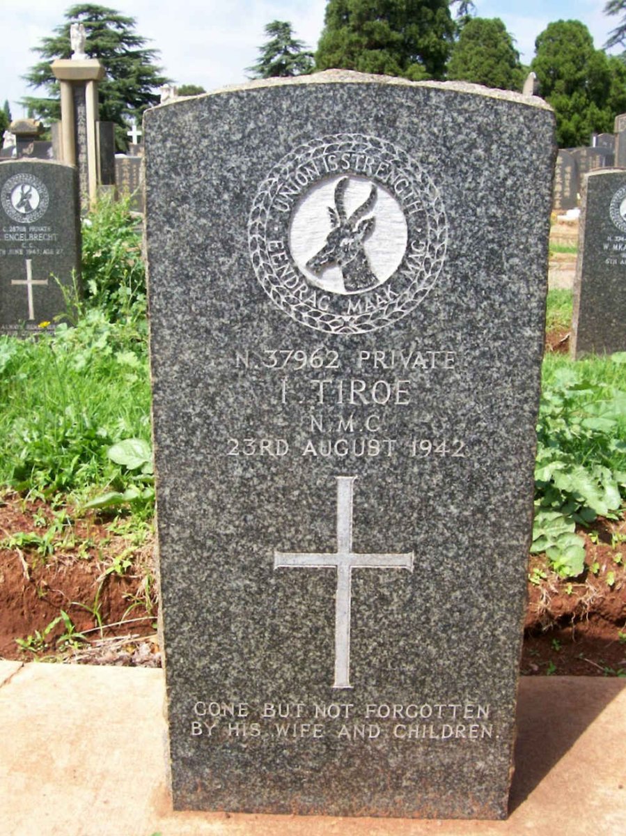 TIROE I. -1942