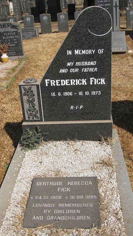 FICK Frederick 1906-1973 &amp; Gertrude Rebecca 1909-1998