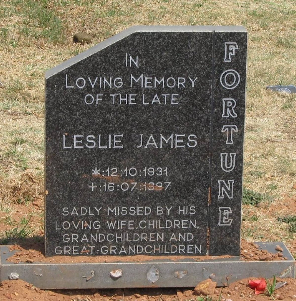 FORTUNE Leslie James 1931-1997