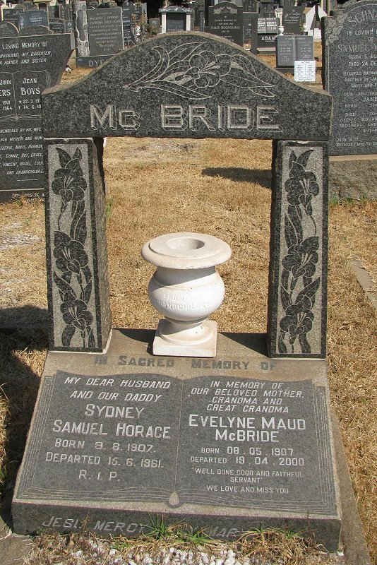 McBRIDE Sydney Samuel Horace 1907-1961 &amp; Evelyne Maud 1907-2000