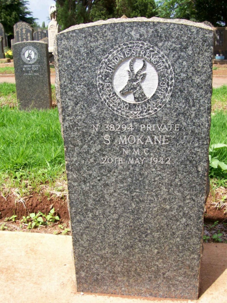 MOKANE S. -1942