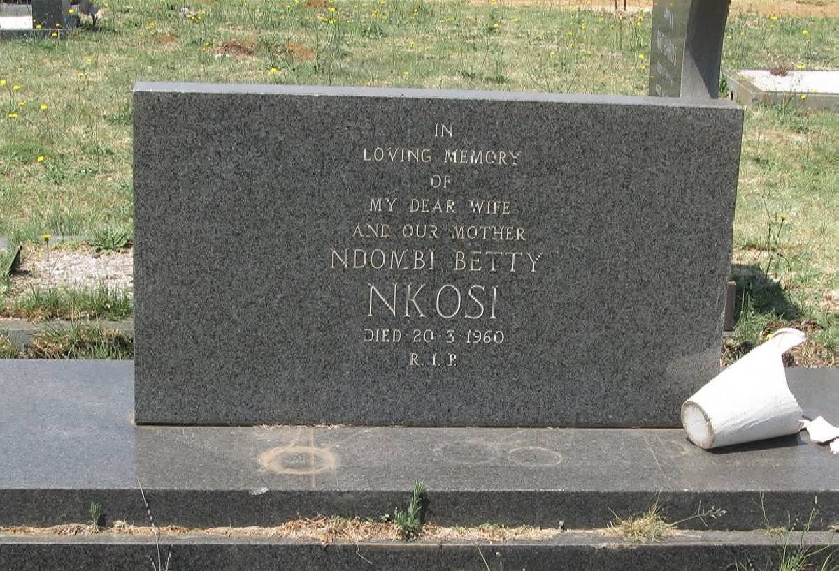 NKOSI Ndombi Betty -1960