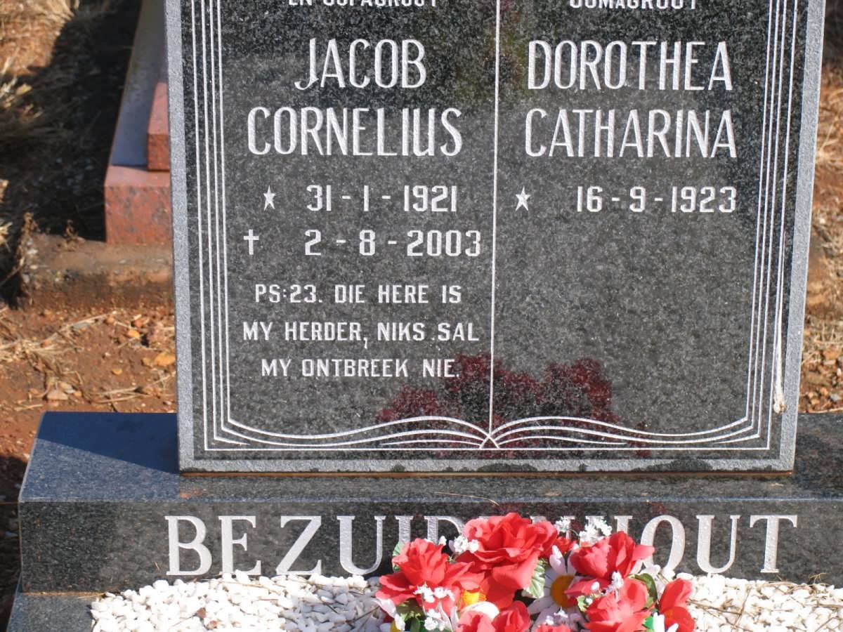 BEZUIDENHOUT Jacob Cornelius 1921-2003 &amp; Dorothea Catharina 1923-